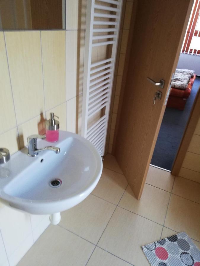 Appartement Studia Sprava Tanapu à Štrbské Pleso Extérieur photo