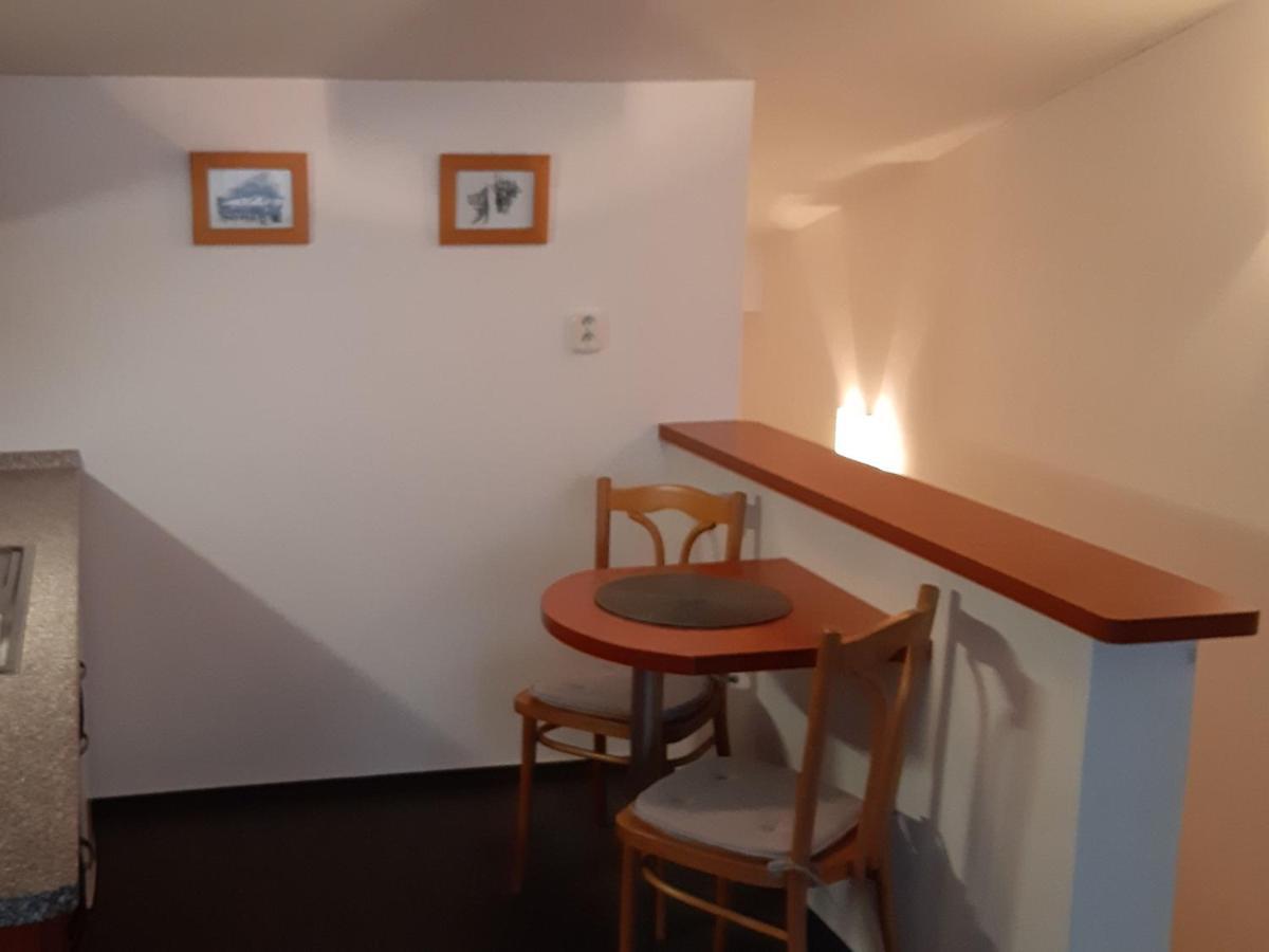 Appartement Studia Sprava Tanapu à Štrbské Pleso Extérieur photo